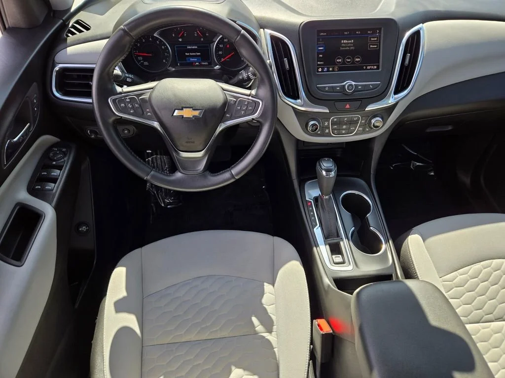 Used 2020 SUMMIT WHITE Chevrolet LT image 12