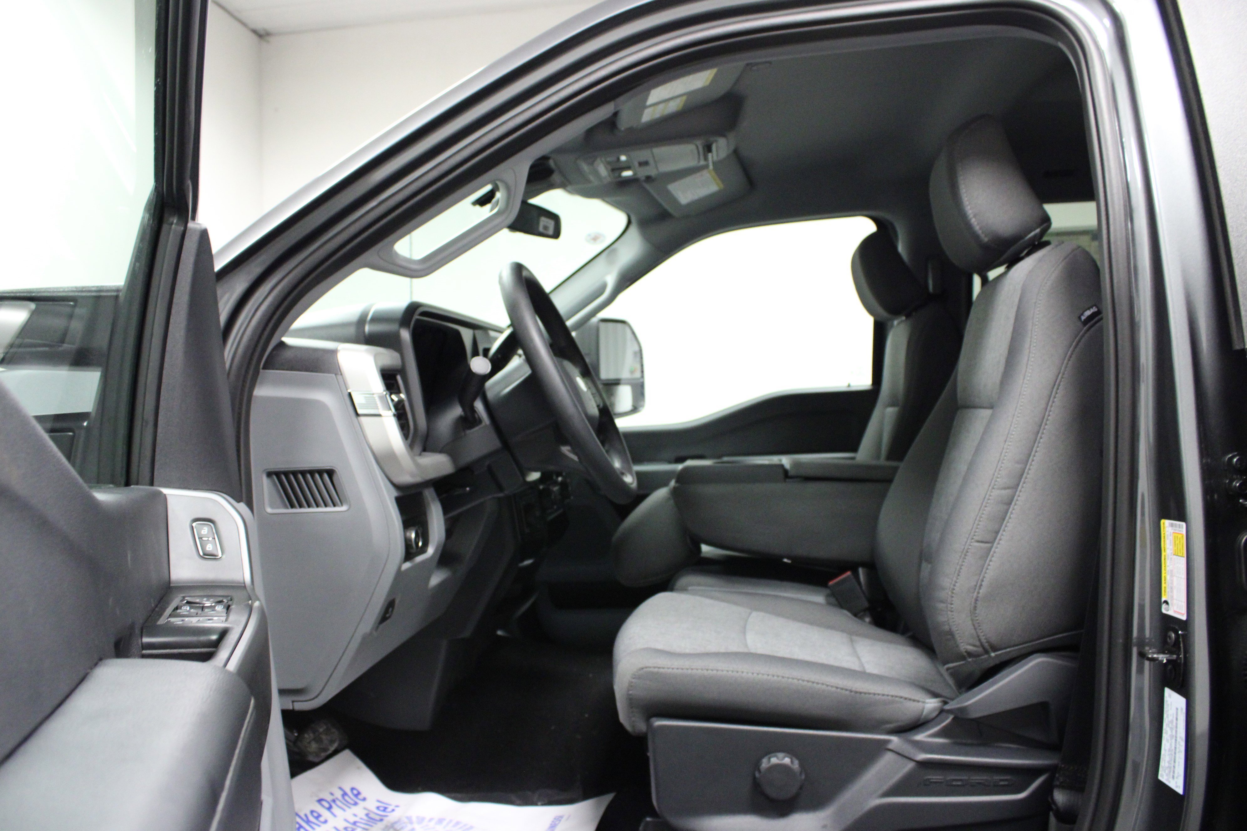 New 2026 Carbonized Gray Metallic Ford XL image 12
