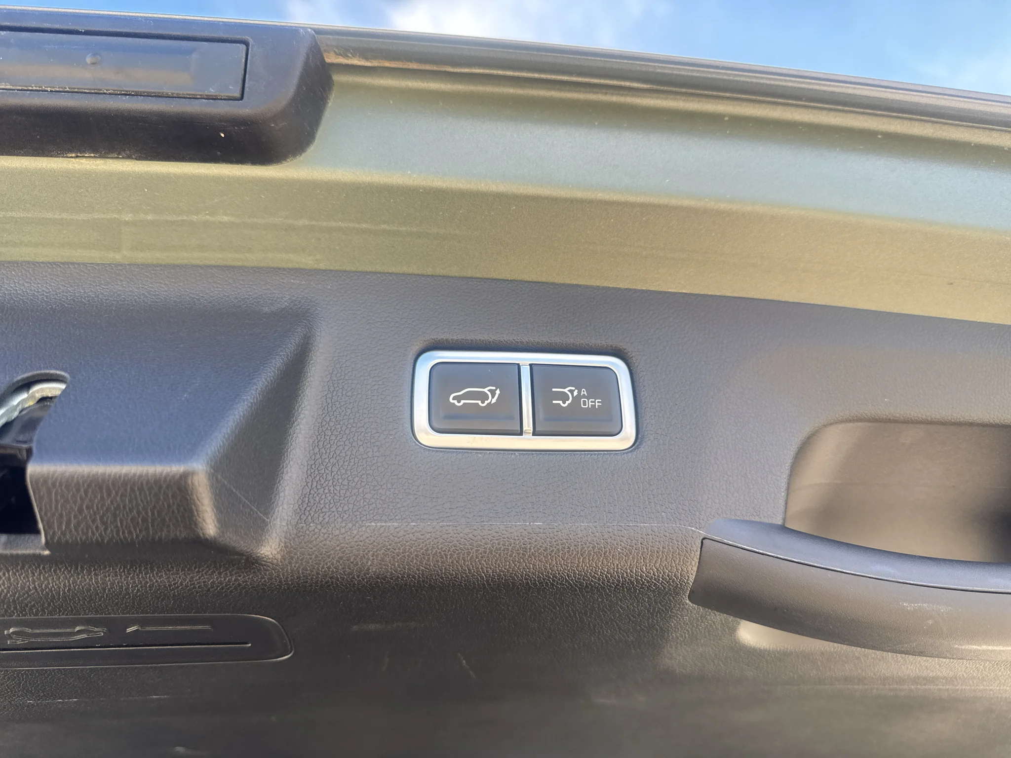 Certified Used 2024 JUNGLE GREEN Kia X-Pro SX Prestige image 5