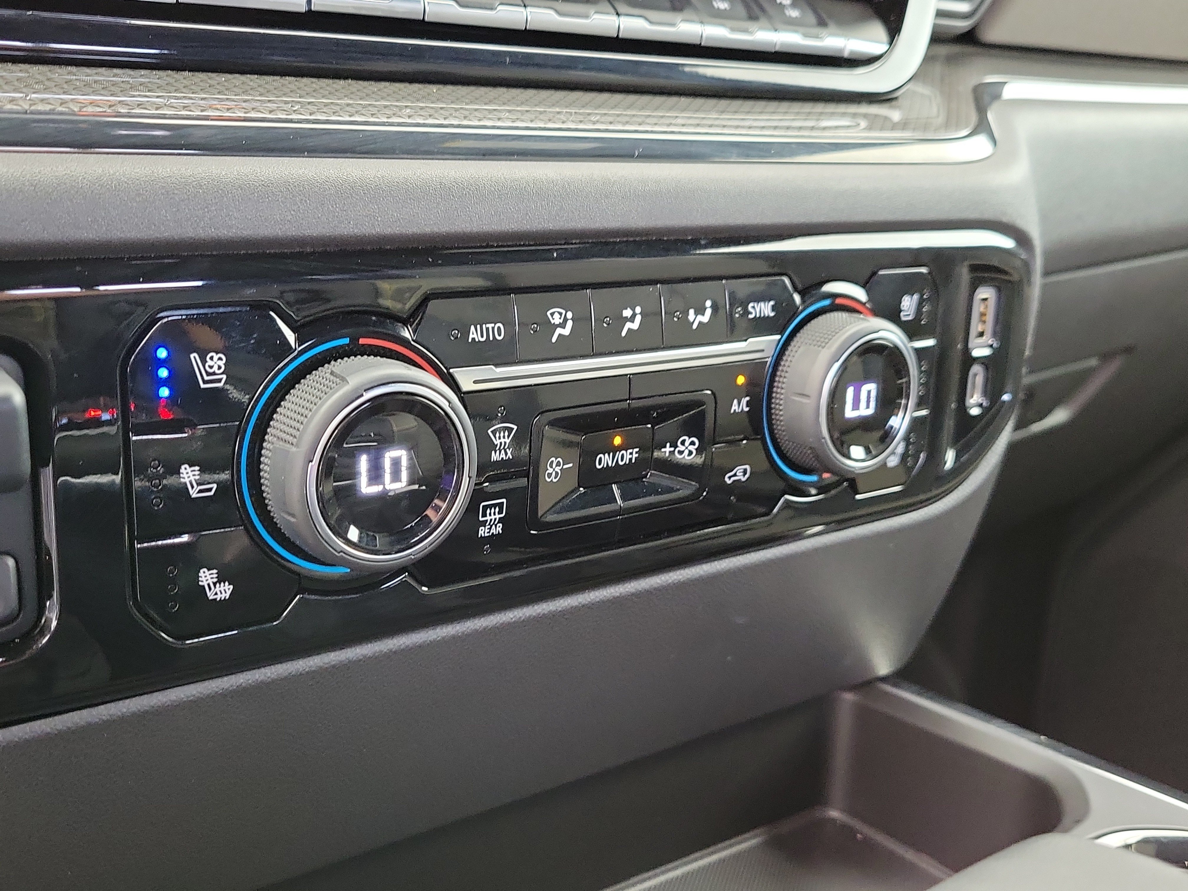 Used 2023 Dark Ash Metallic Chevrolet ZR2 image 29