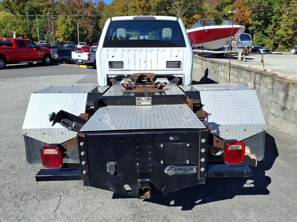 2019 Ford F-450 Super Duty Chassis Cab XL - Photo 6