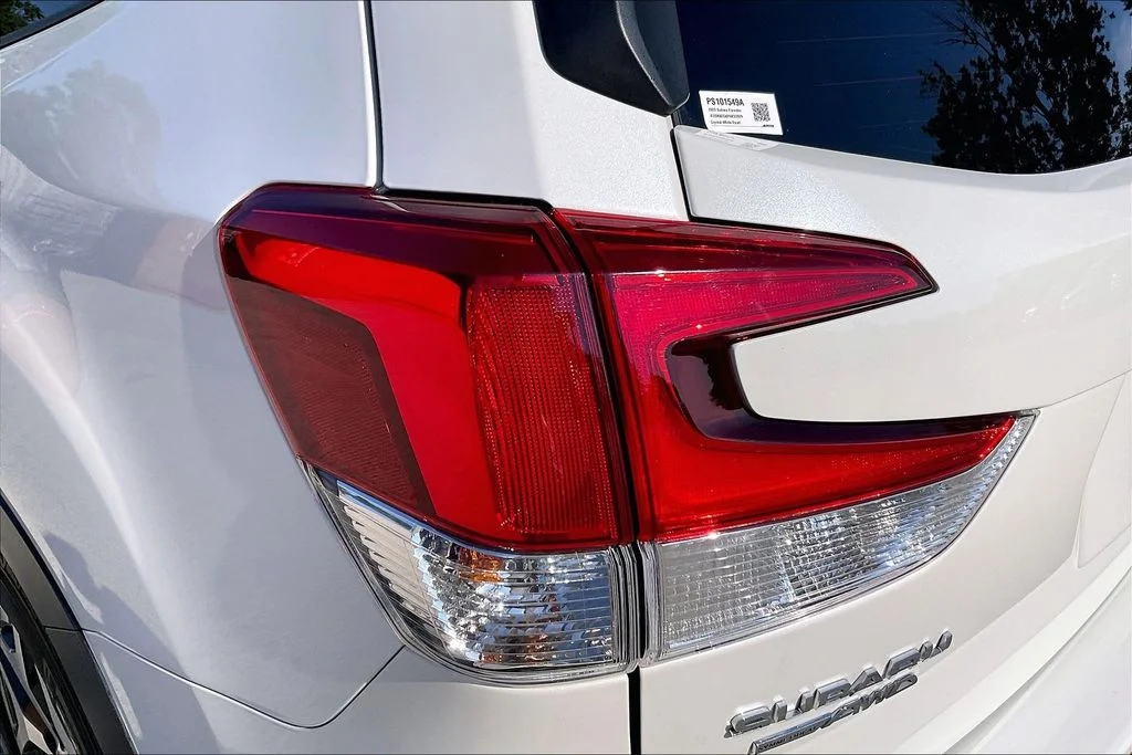 Used 2023 White Subaru Premium image 30