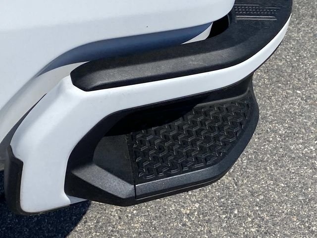 Used 2021 White Chevrolet Custom image 23