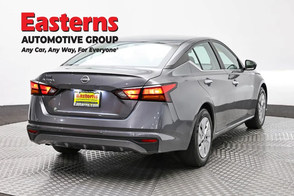 Used 2024 Gray Nissan 2.5 S image 5