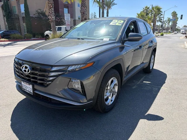 2022 Hyundai Tucson SE