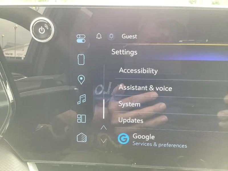 2027 Chevrolet Equinox LT - Photo 42