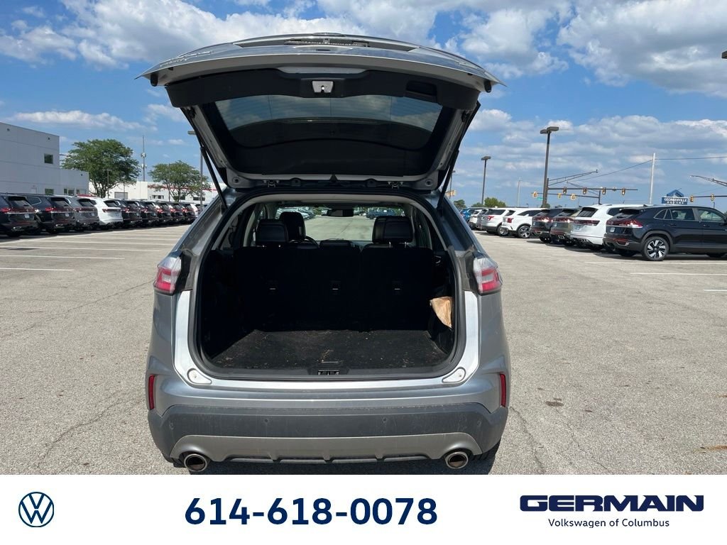 Used 2020 Silver Ford SEL image 16