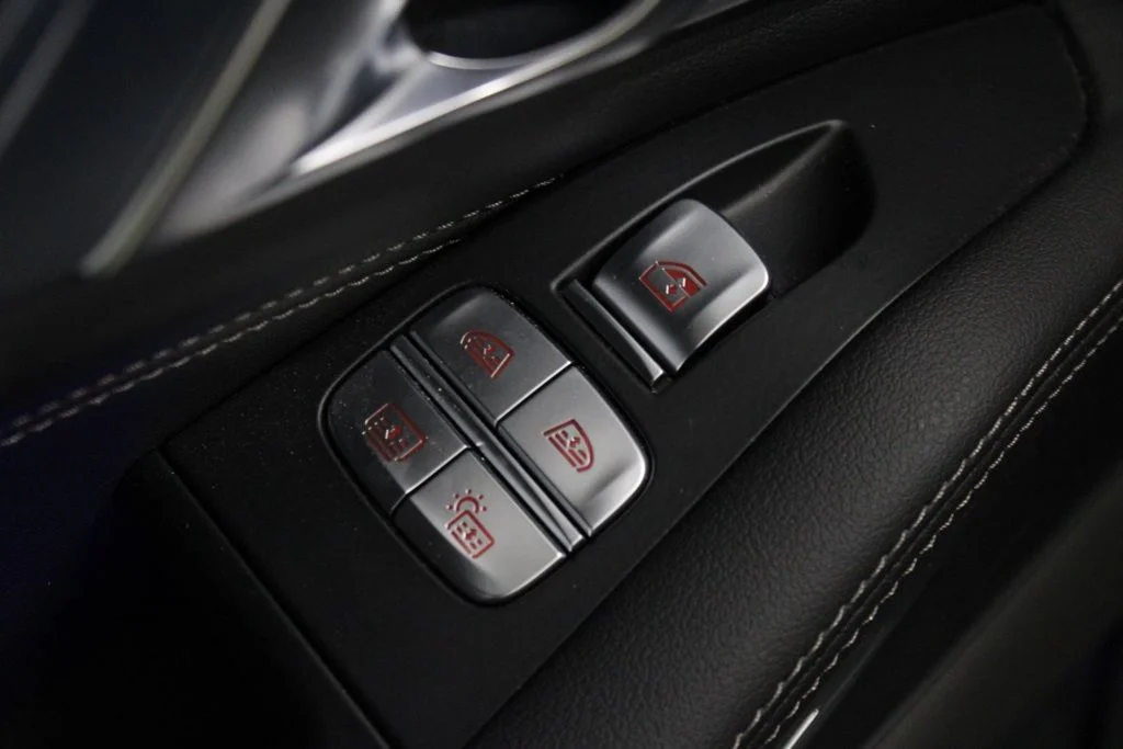 Used 2024 Black BMW xDrive40i image 30