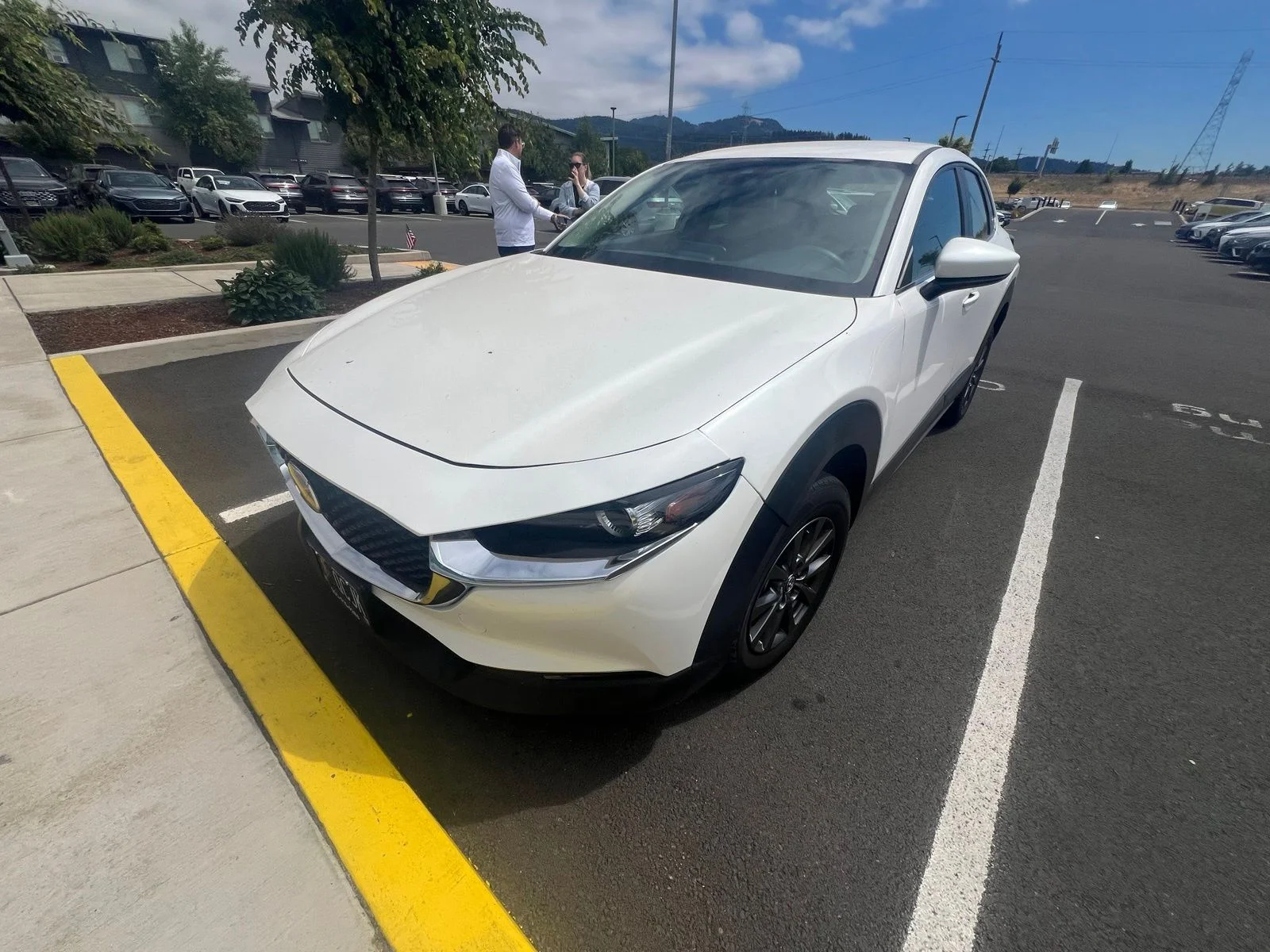 Used 2020 White Mazda S image 1