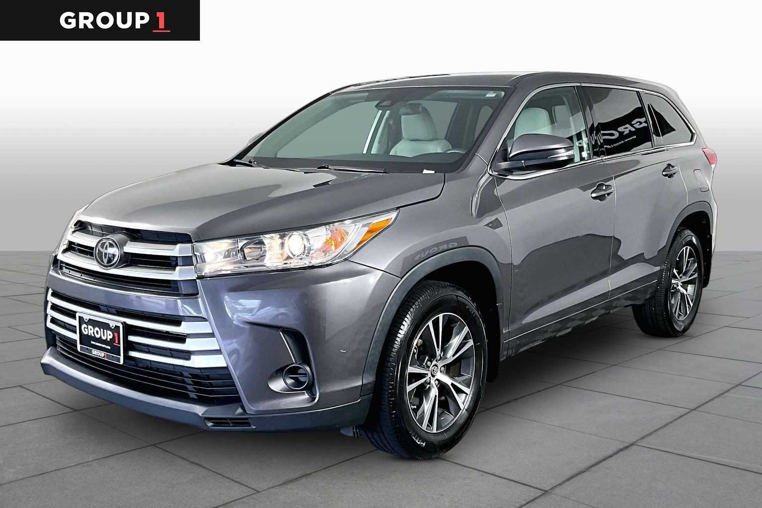 2017 Toyota Highlander LE