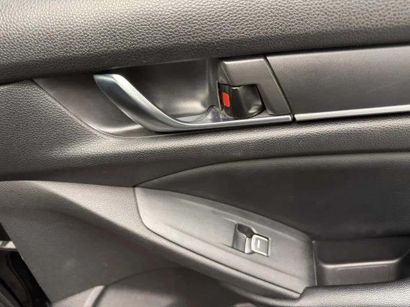 Used 2018 Black Honda Sport Sedan 4D image 22
