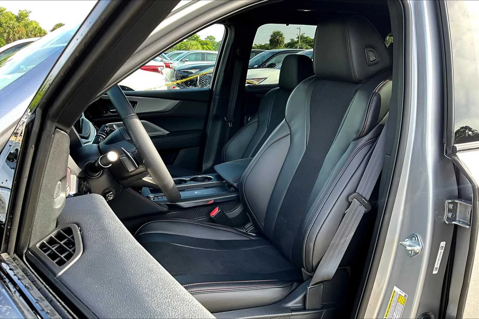 2026 Acura MDX A-Spec Package - Photo 17
