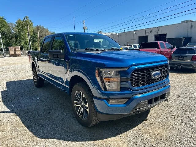 Used 2023 Blue Ford XL image 12