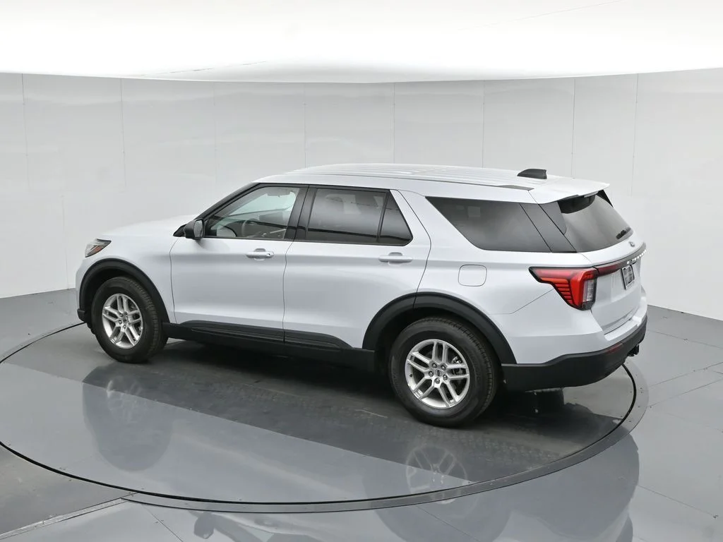 New 2026 White Ford Active image 50