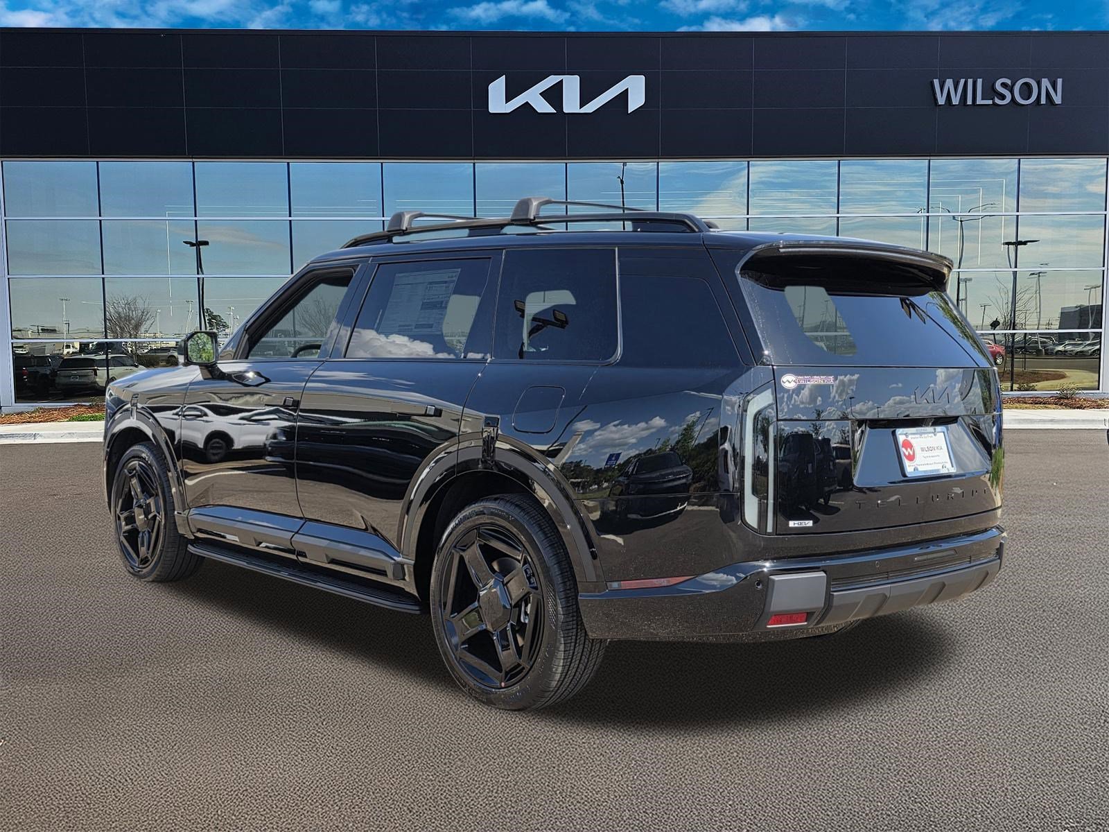 New 2027 Ebony Black Kia X-LINE SX image 3