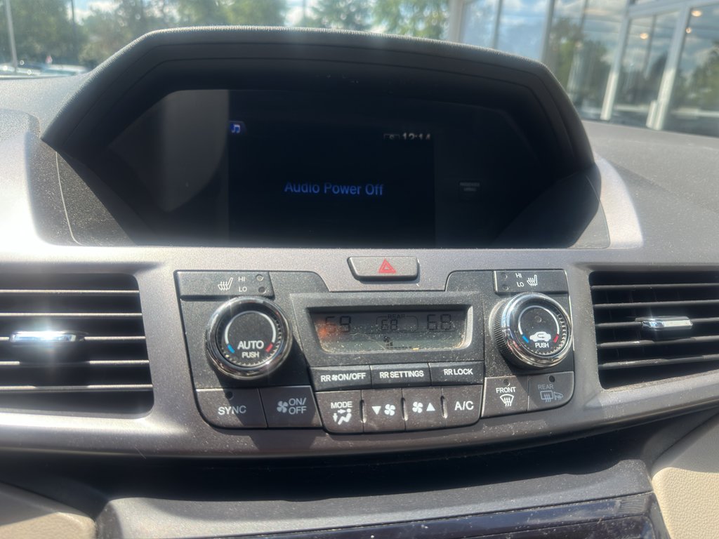 Used 2015 White Honda EX-L image 11