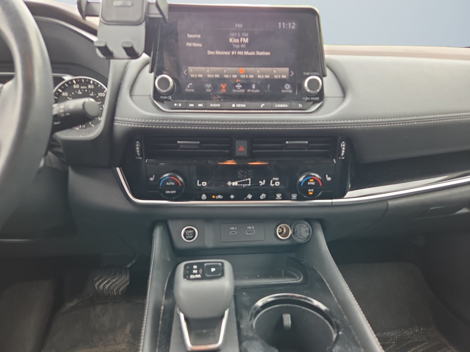Used 2023 Boulder Gray Pearl Nissan SL image 11