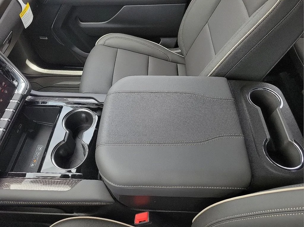 2026 GMC Yukon XL Elevation - Photo 20
