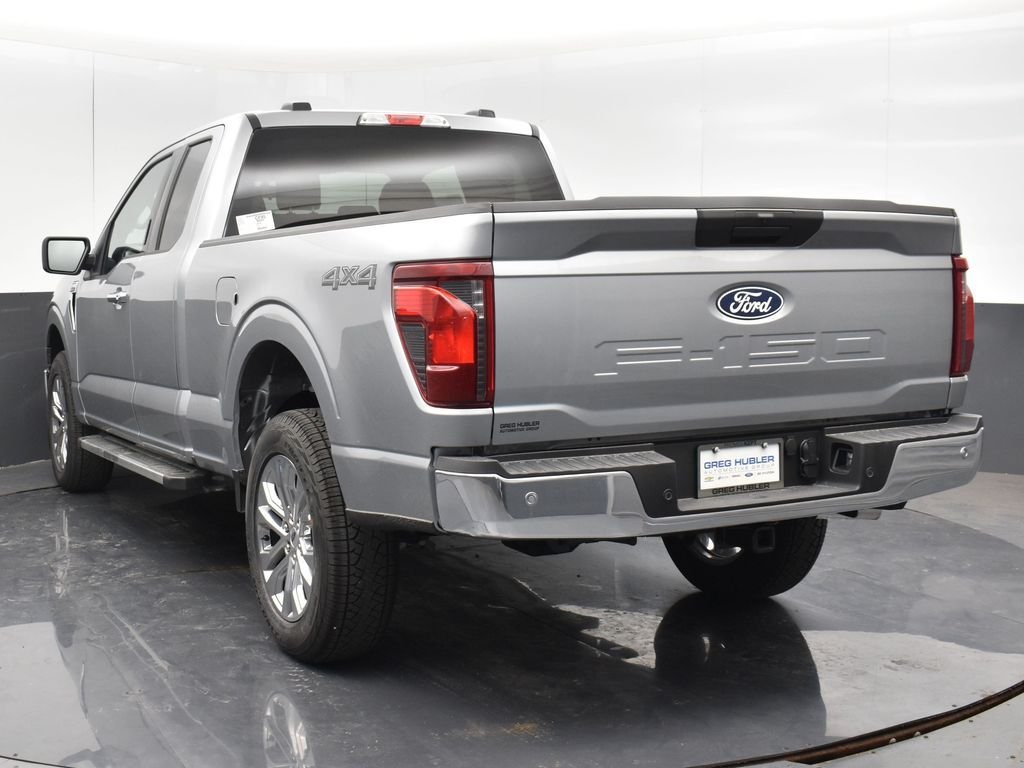 New 2026 Iconic Silver Metallic Ford XLT image 2