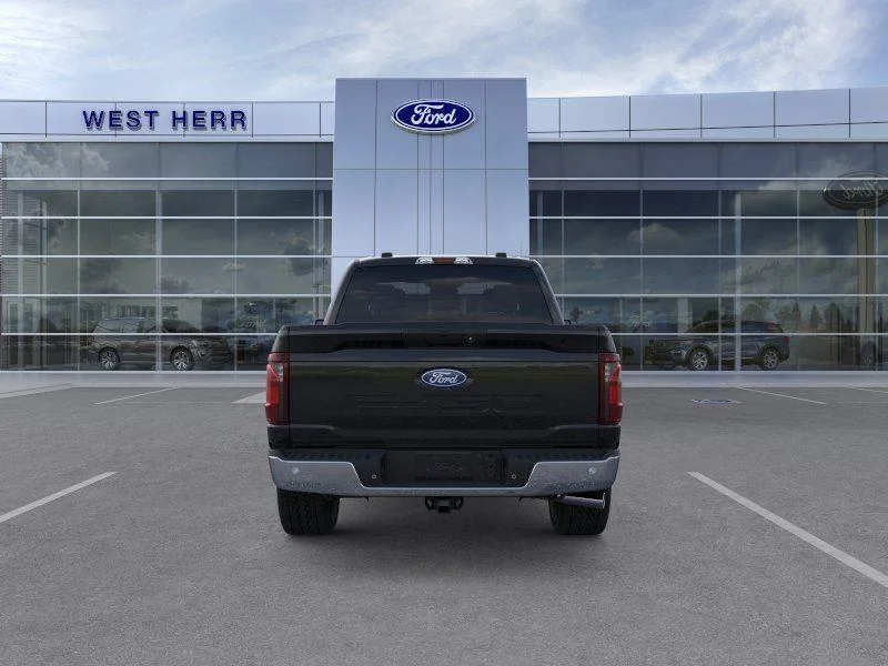 New 2026 Agate Black Metallic Ford XLT image 6