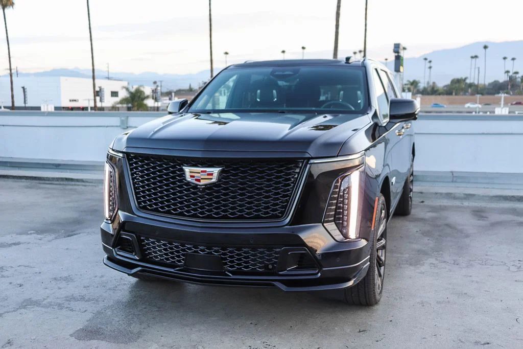 Used 2026 Black Cadillac V-Series image 4