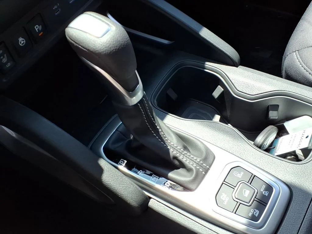 New 2026 Super Black Nissan Crew Cab SV image 16