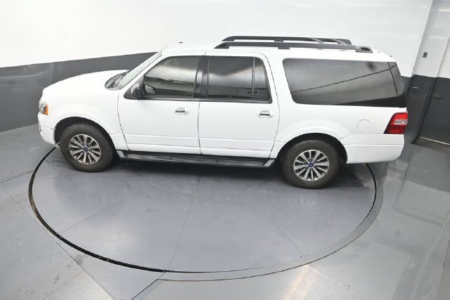 Used 2017 White Ford XLT image 26