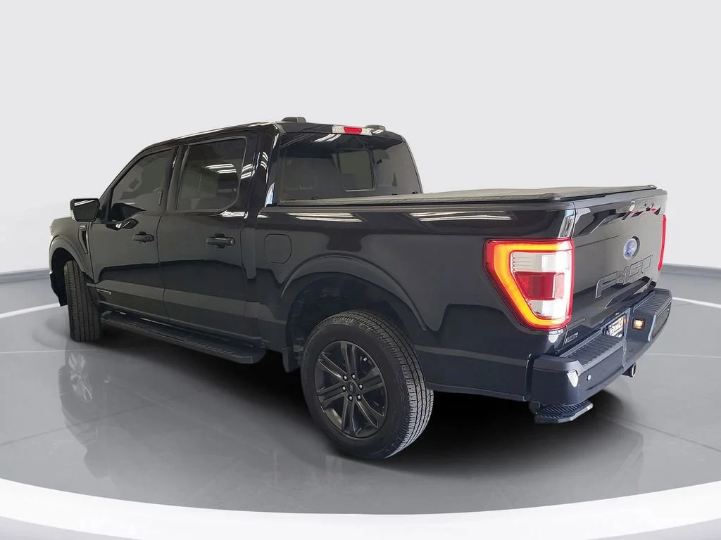 Used 2022 Blue Ford XL image 4