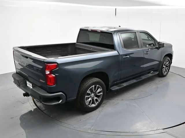 Used 2020 SHADOW GRAY METALLIC Chevrolet RST image 36