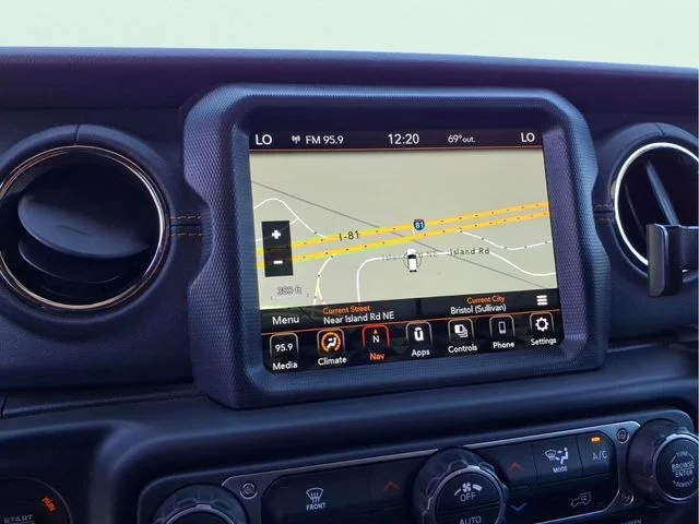 Used 2023 Gray Jeep High Altitude image 23