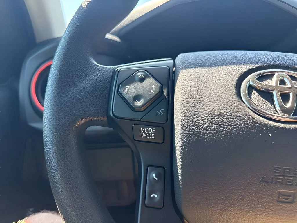 Used 2023  Toyota SR image 13
