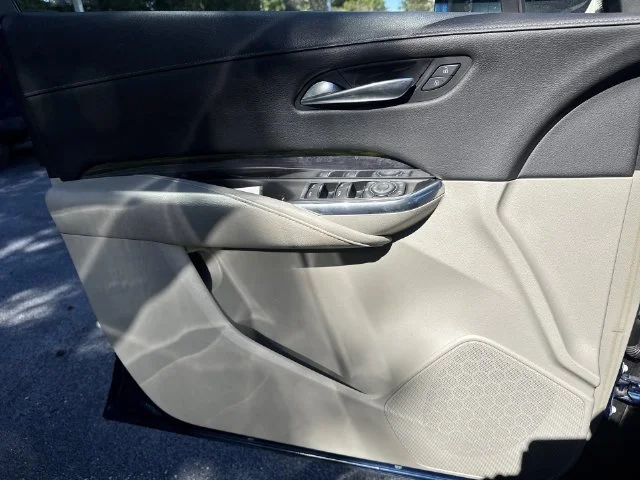Used 2019 Blue Cadillac Luxury image 26