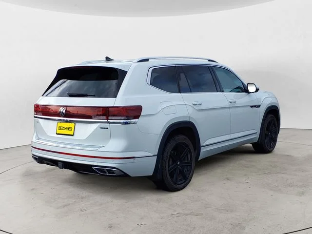 Used 2024 White Volkswagen 2.0T SEL Premium R-Line image 5