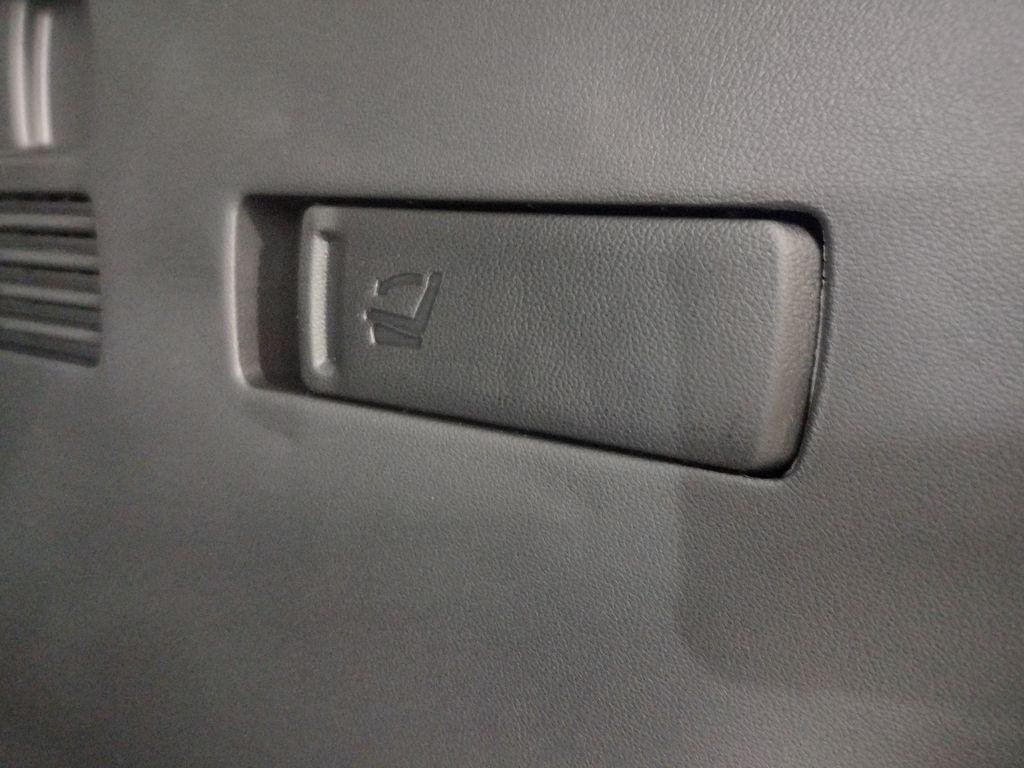 New 2026 Gray Hyundai SEL image 18