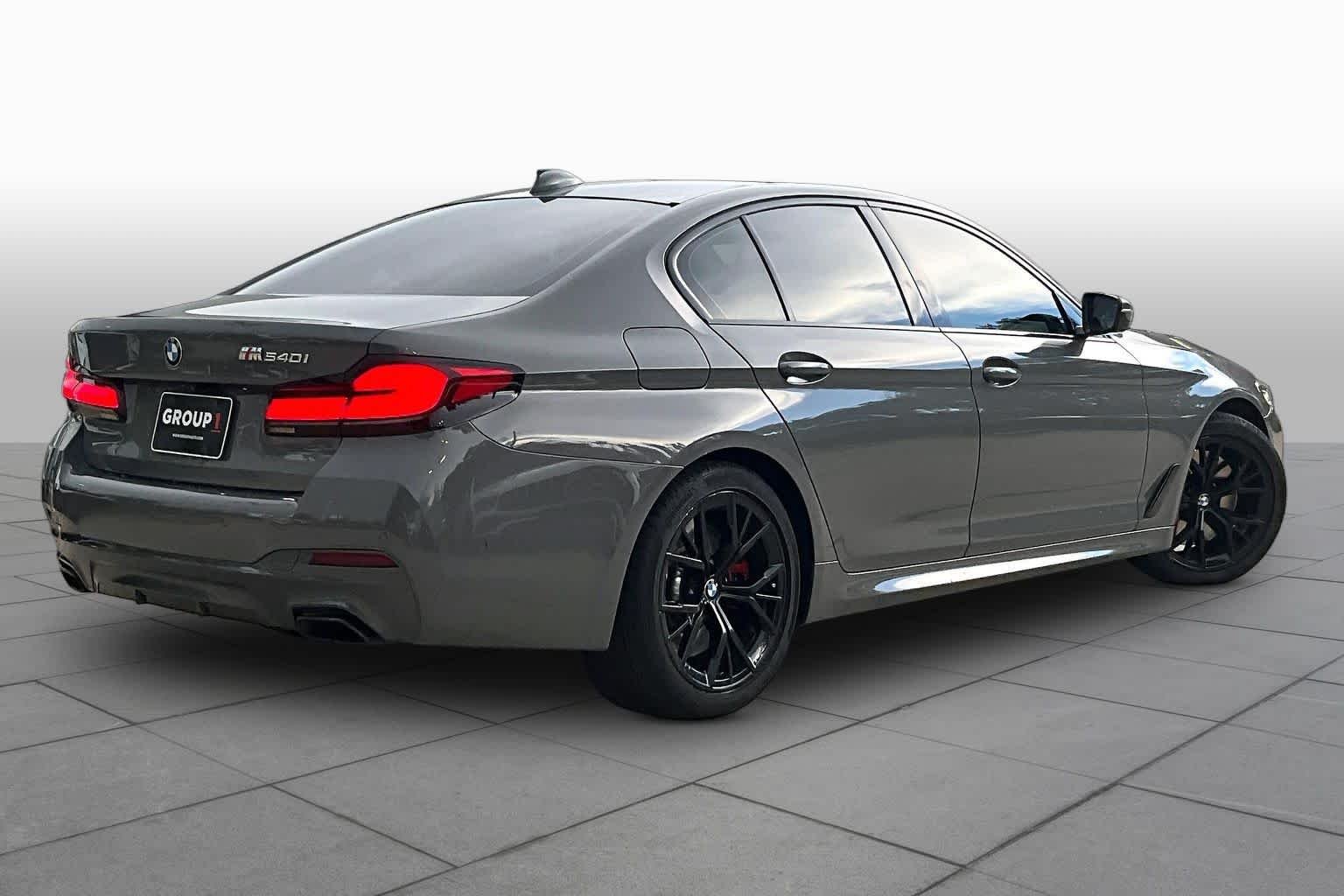 Used 2021 Bernina Grey Amber Effect Metallic BMW 540i image 12