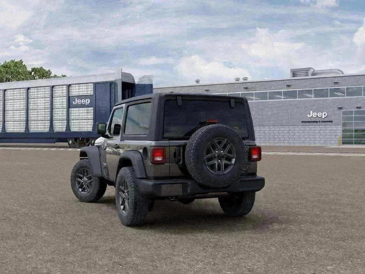 New 2026 Granite Crystal Metallic Clearcoat Jeep Sport S image 3