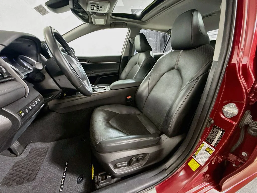 Used 2022 Ruby Flare Pearl Toyota Hybrid XLE image 21