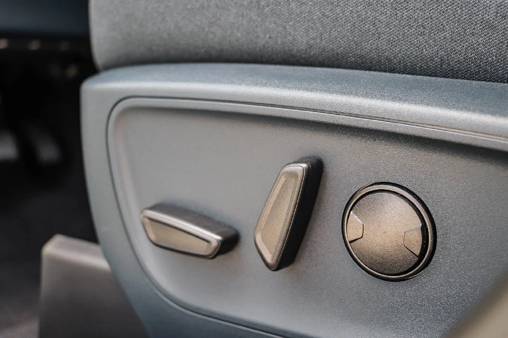 New 2026 Gray Ford XLT image 21