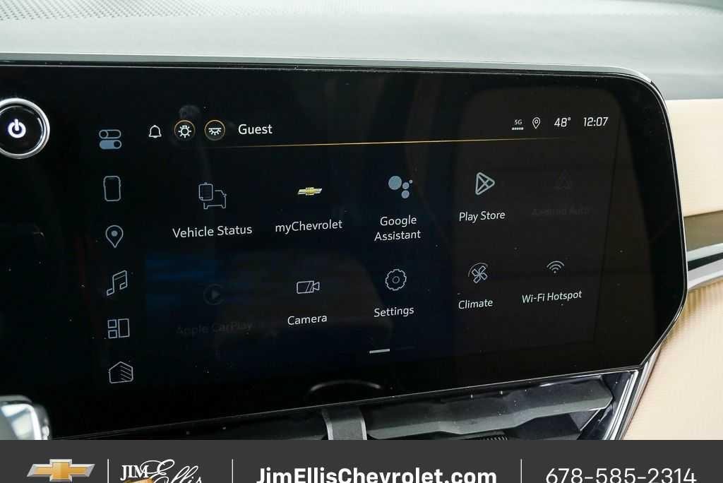 New 2026 Polar White Tricoat Chevrolet ACTIV image 13