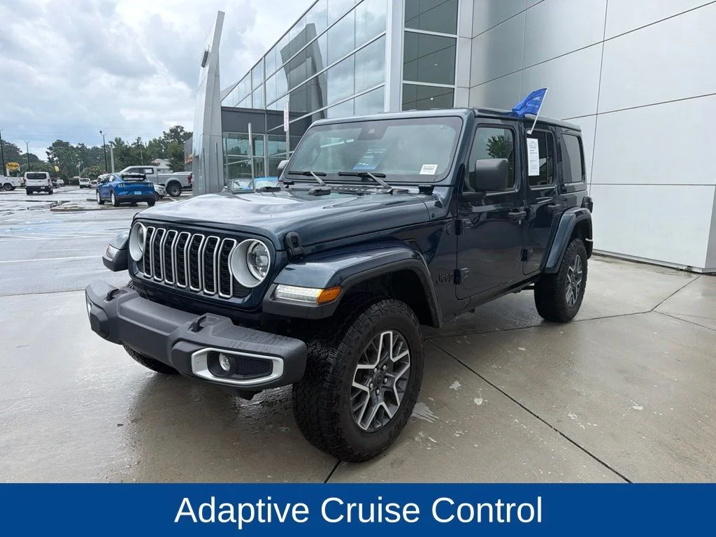 Certified Used 2025 Blue Pearl Jeep Sahara image 4