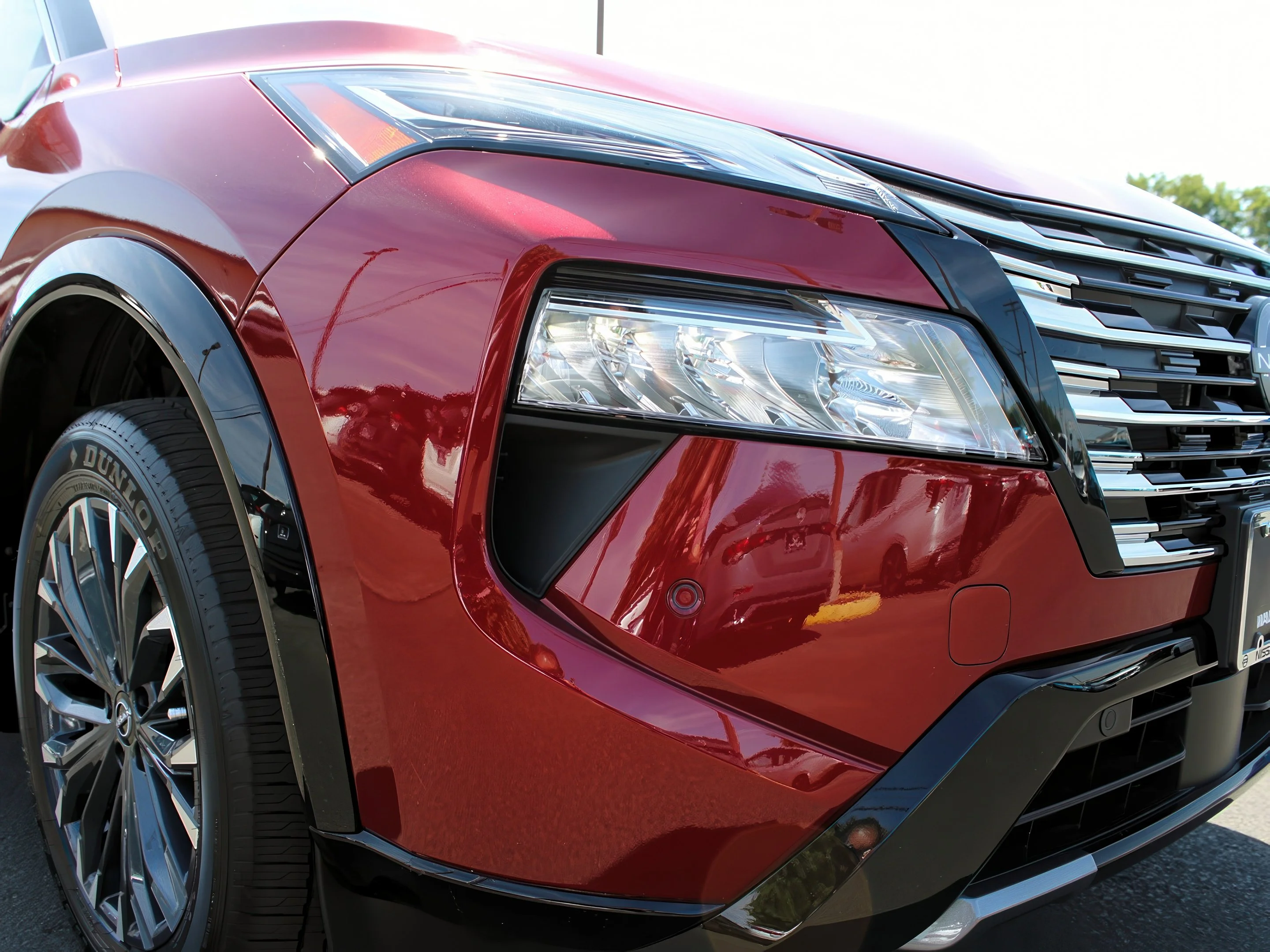 New 2025 Scarlet Ember Tintcoat Nissan Platinum image 34
