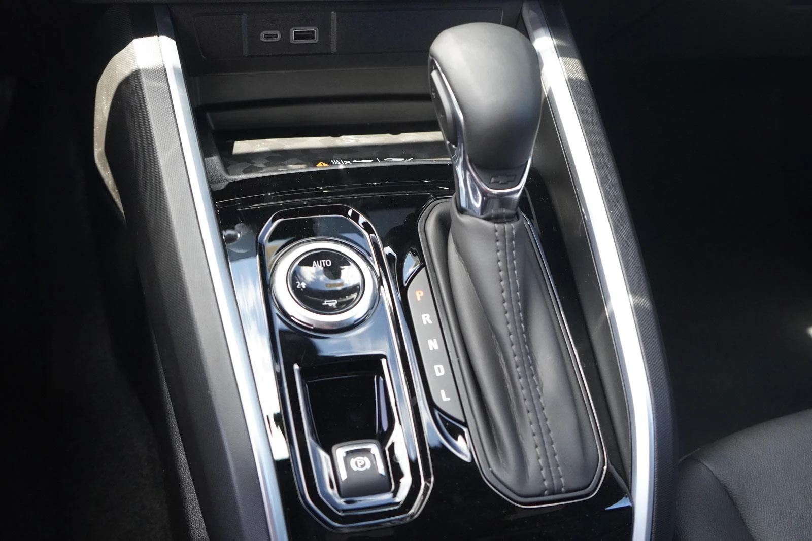 2026 Chevrolet Colorado LT - Photo 22