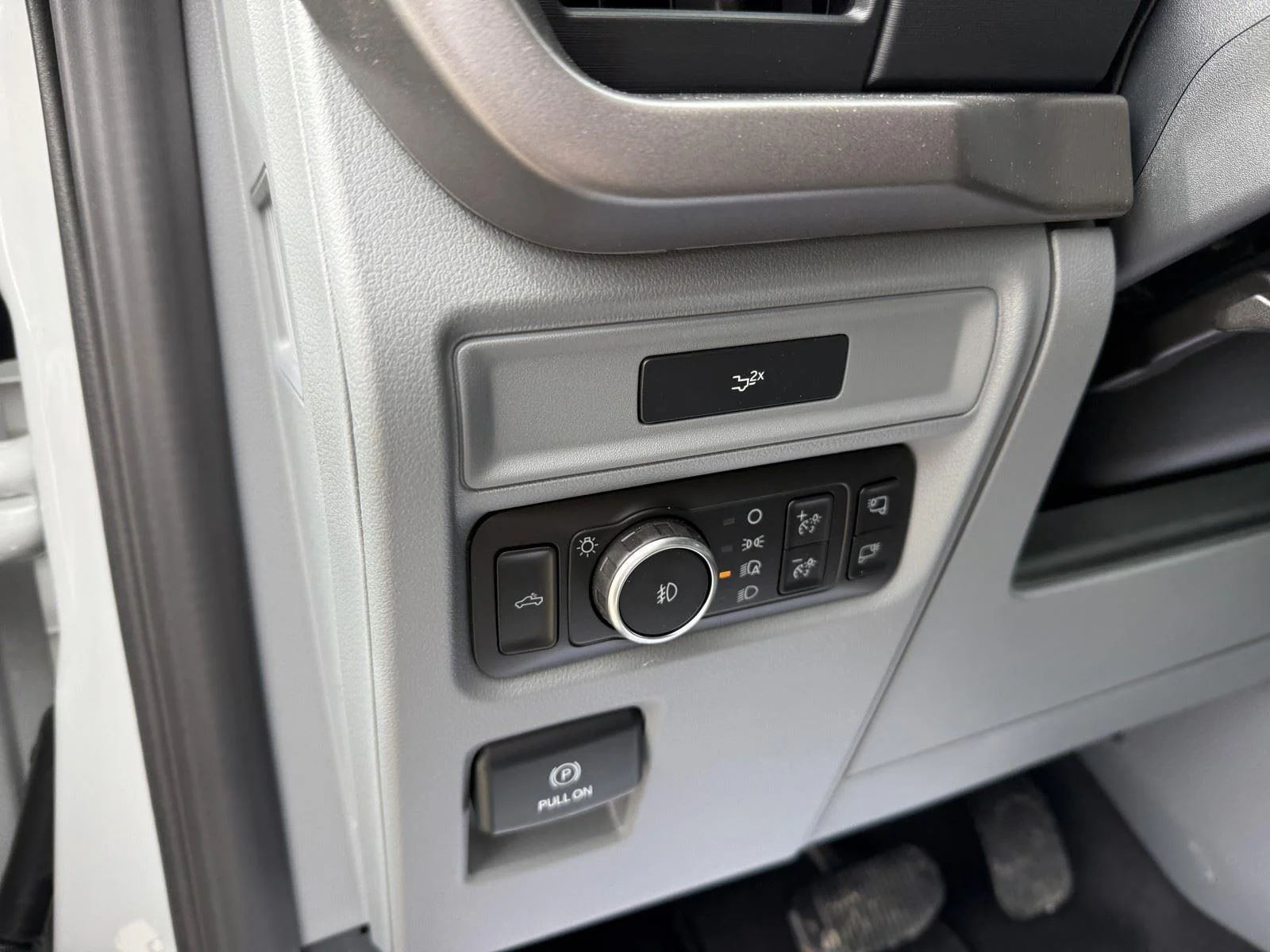 New 2026 Avalanche Ford XLT image 14