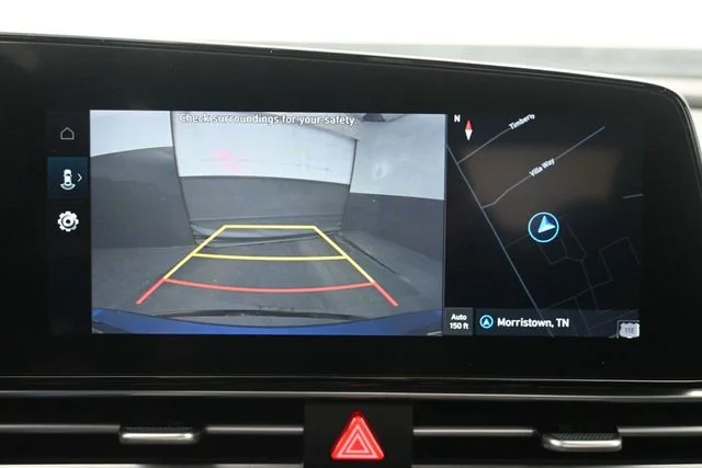 Used 2023 Blue Hyundai SEL image 19