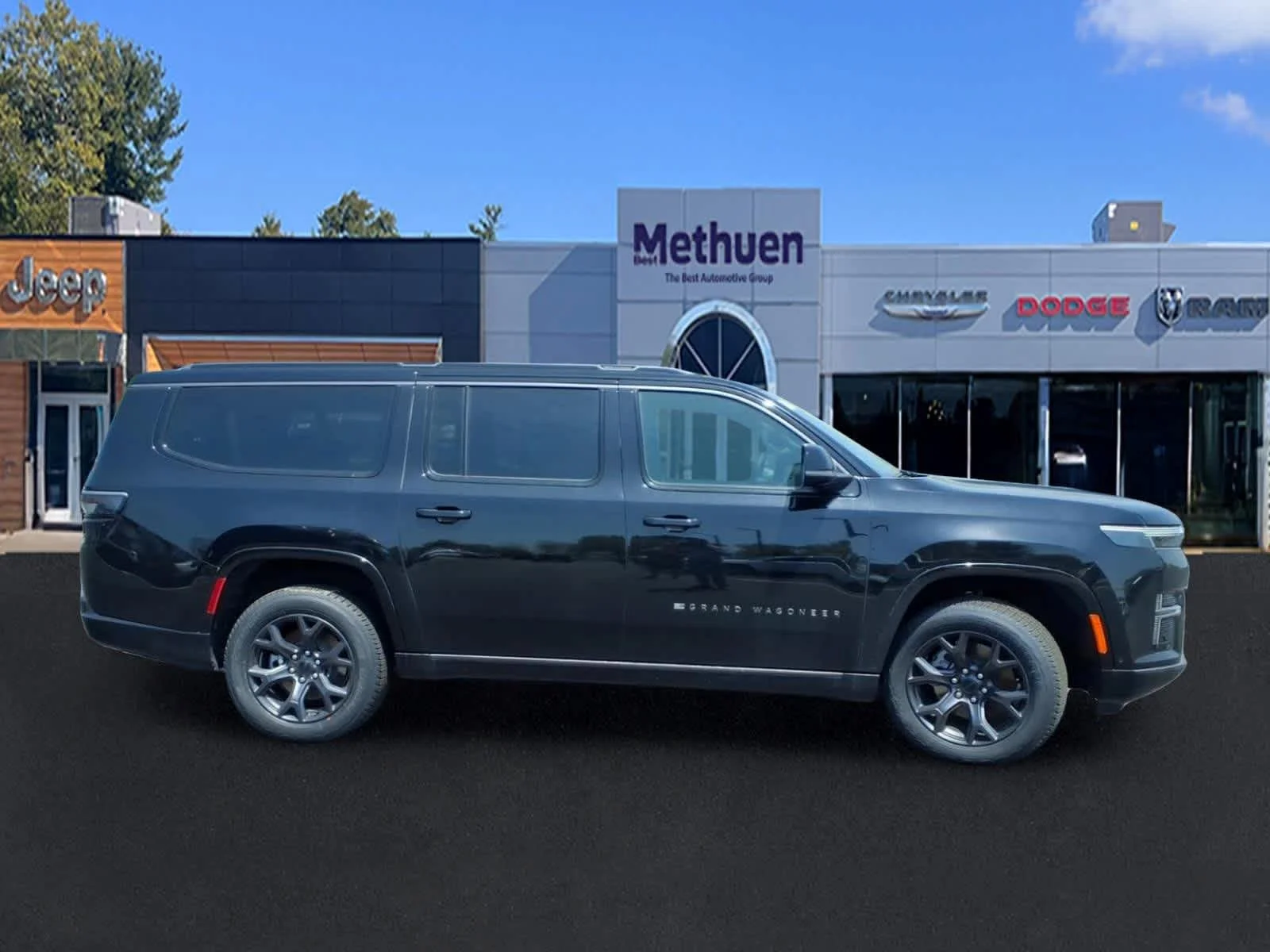 New 2026 High Gloss Black Jeep Limited Altitude image 9