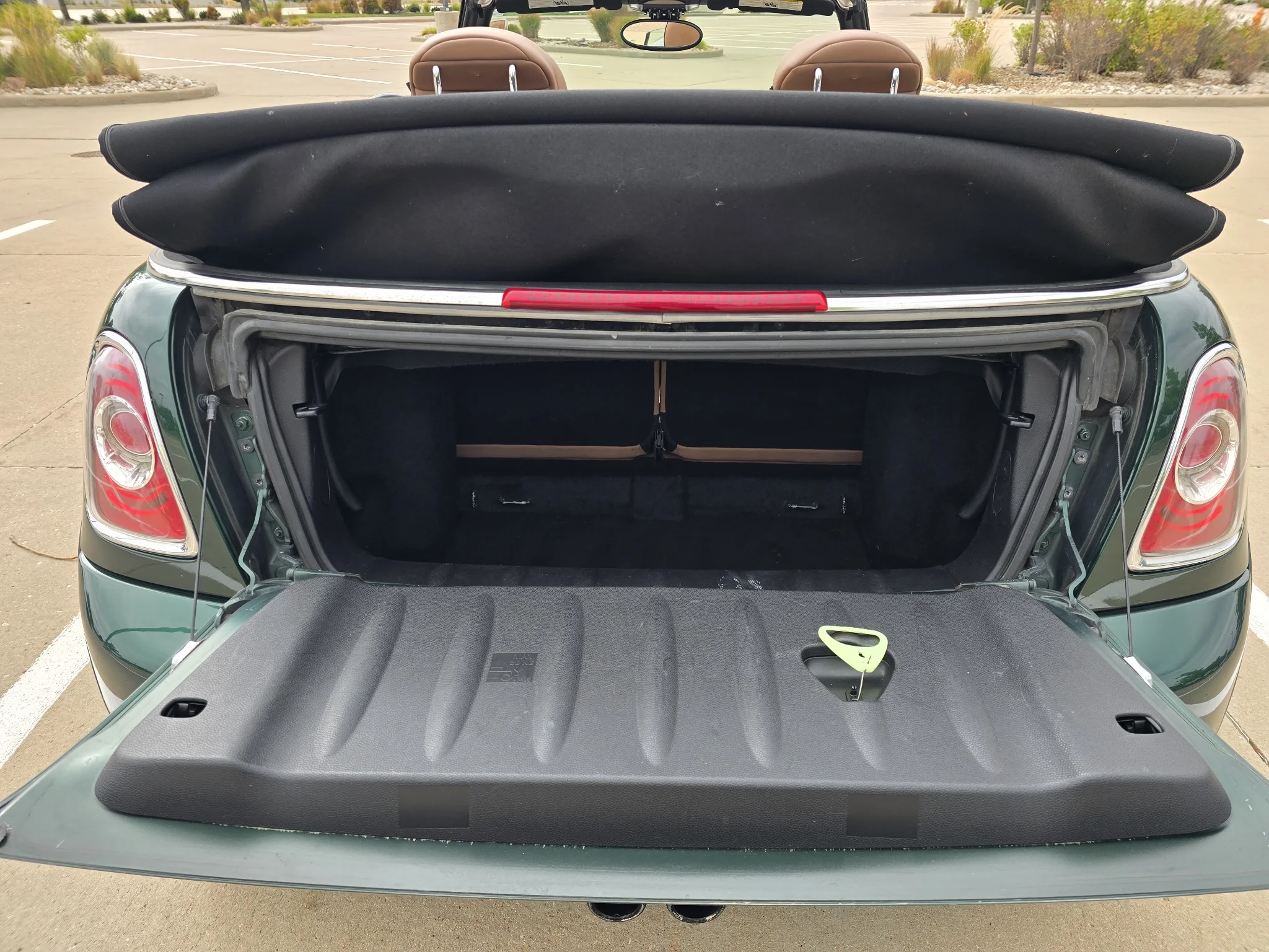 Used 2013 Green MINI S image 29