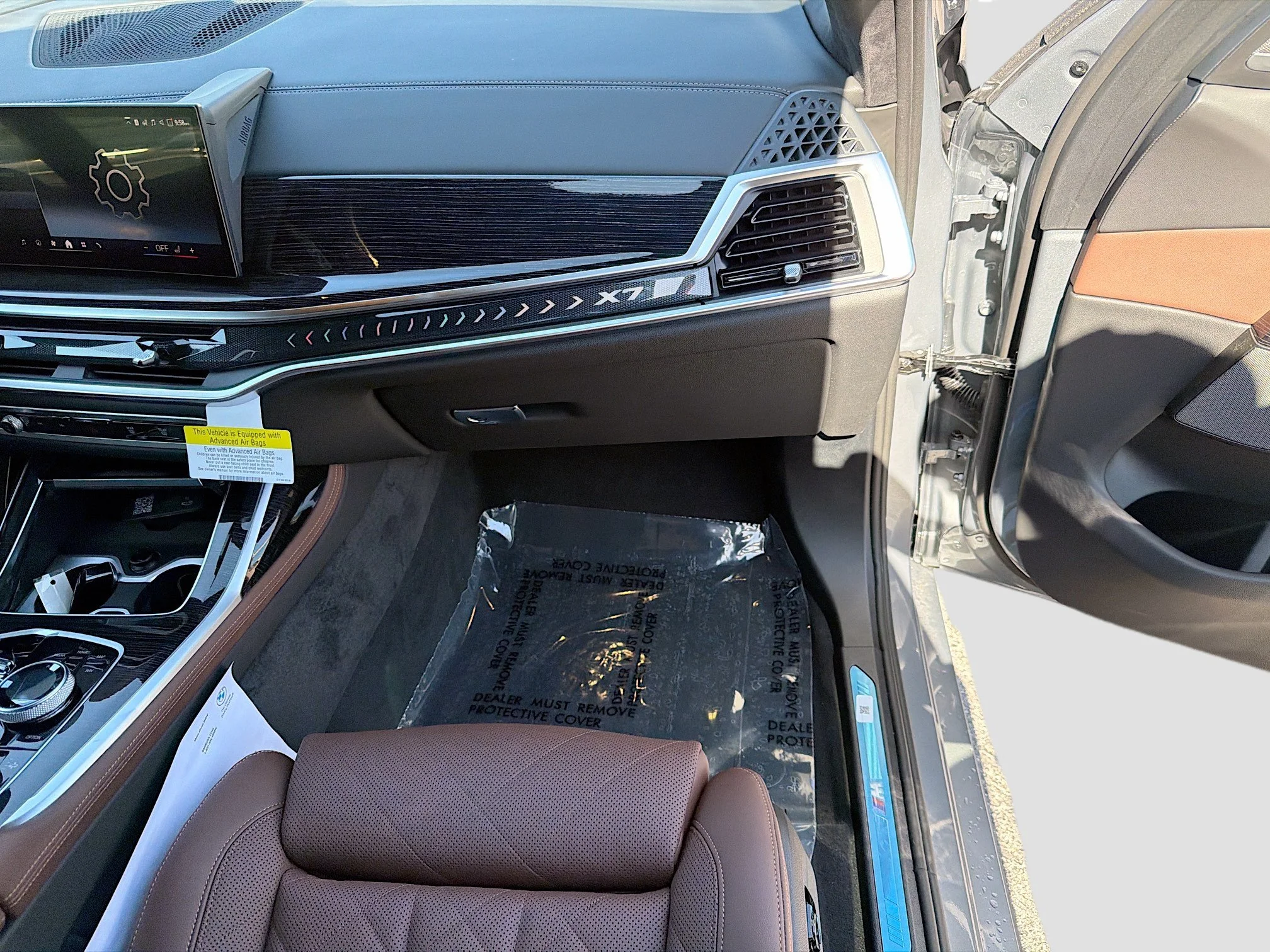 New 2027 Skyscraper Grey Metallic BMW xDrive40i image 17