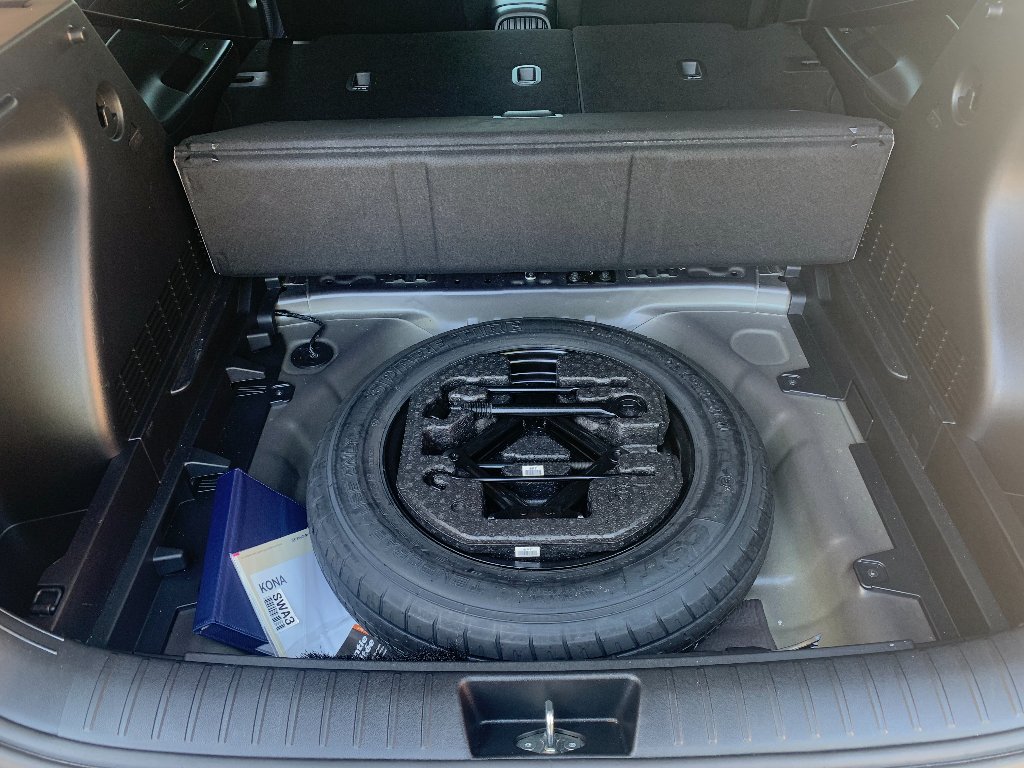 Certified Used 2025 Denim Blue Hyundai SEL image 20