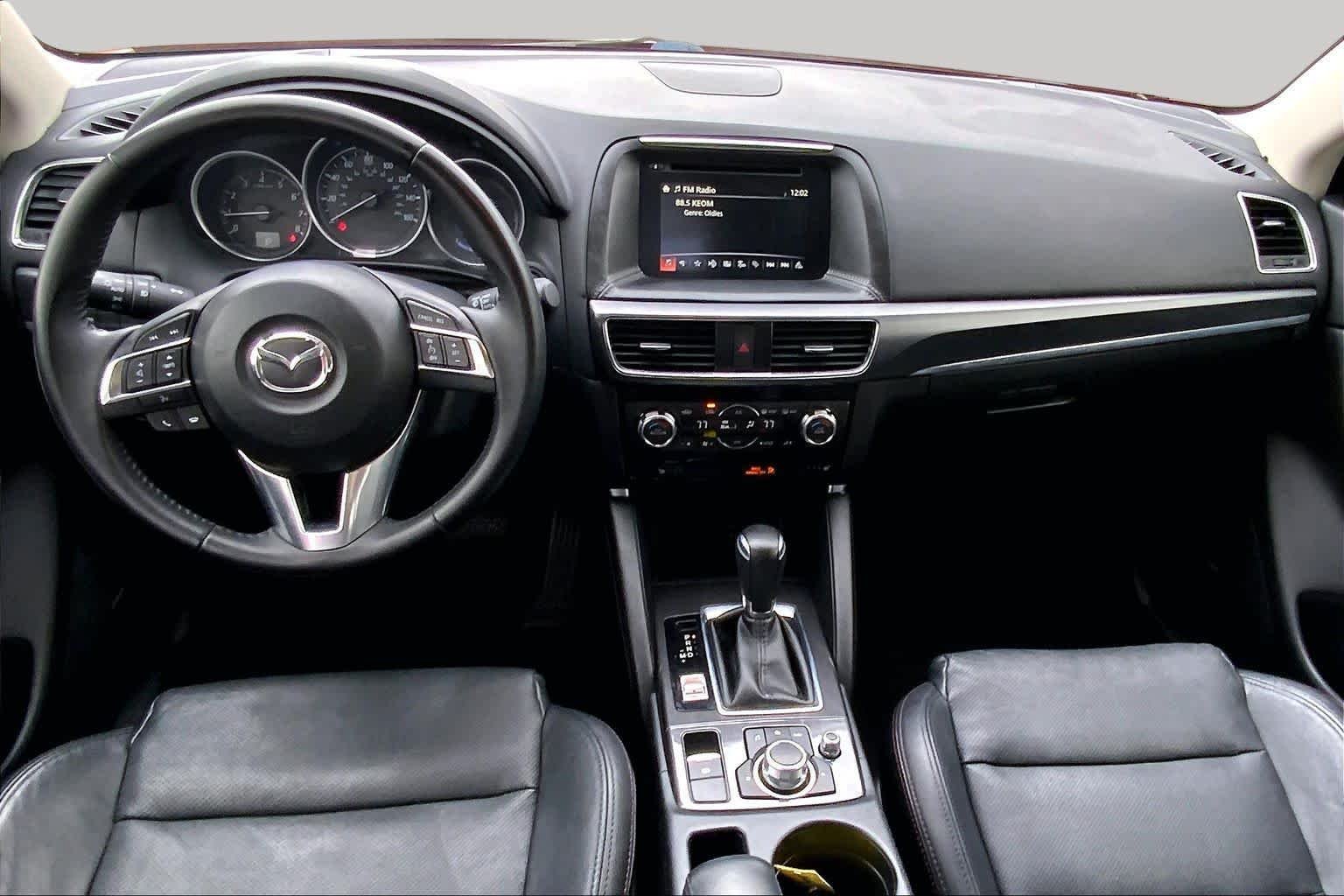 Used 2016 Soul Red Metallic Mazda Grand Touring image 16