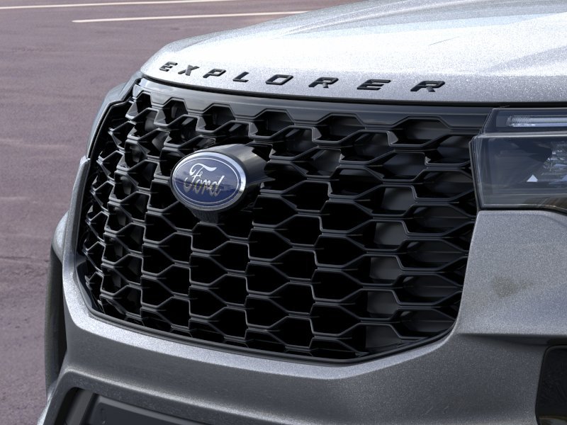 New 2026 Carbonized Gray Metallic Ford ST-Line image 17